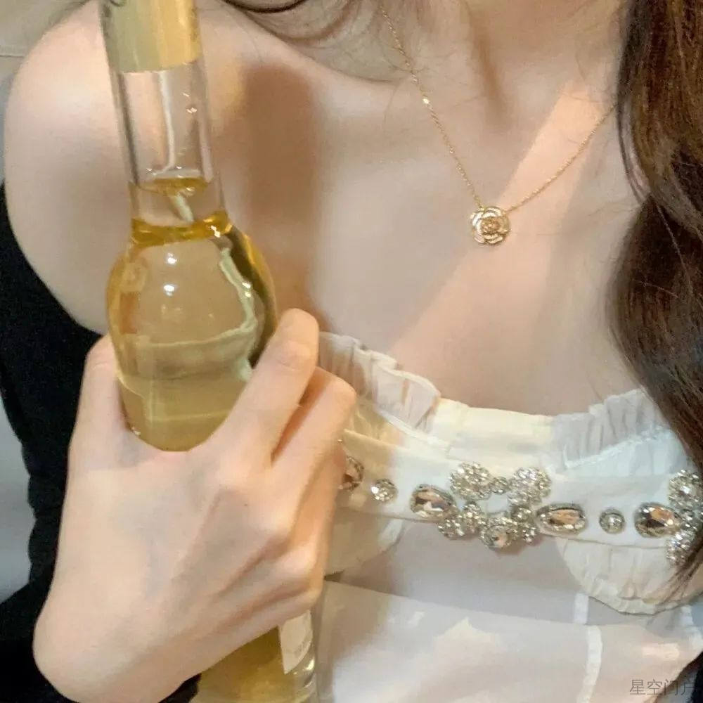 图片[71]-不失优雅的漂亮女生头像~-星空门户