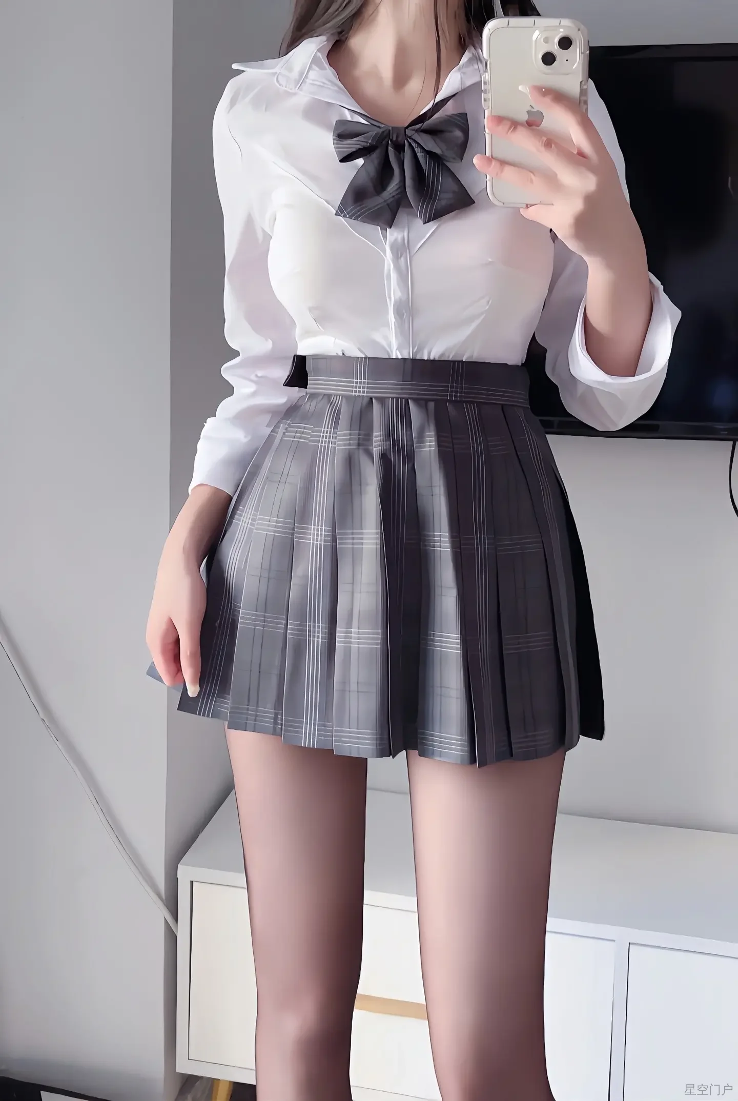 5dc7e3b227125527