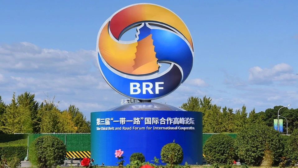 主播说联播 | “一带一路”倡议提出十年，什么让人印象深刻？-星空门户