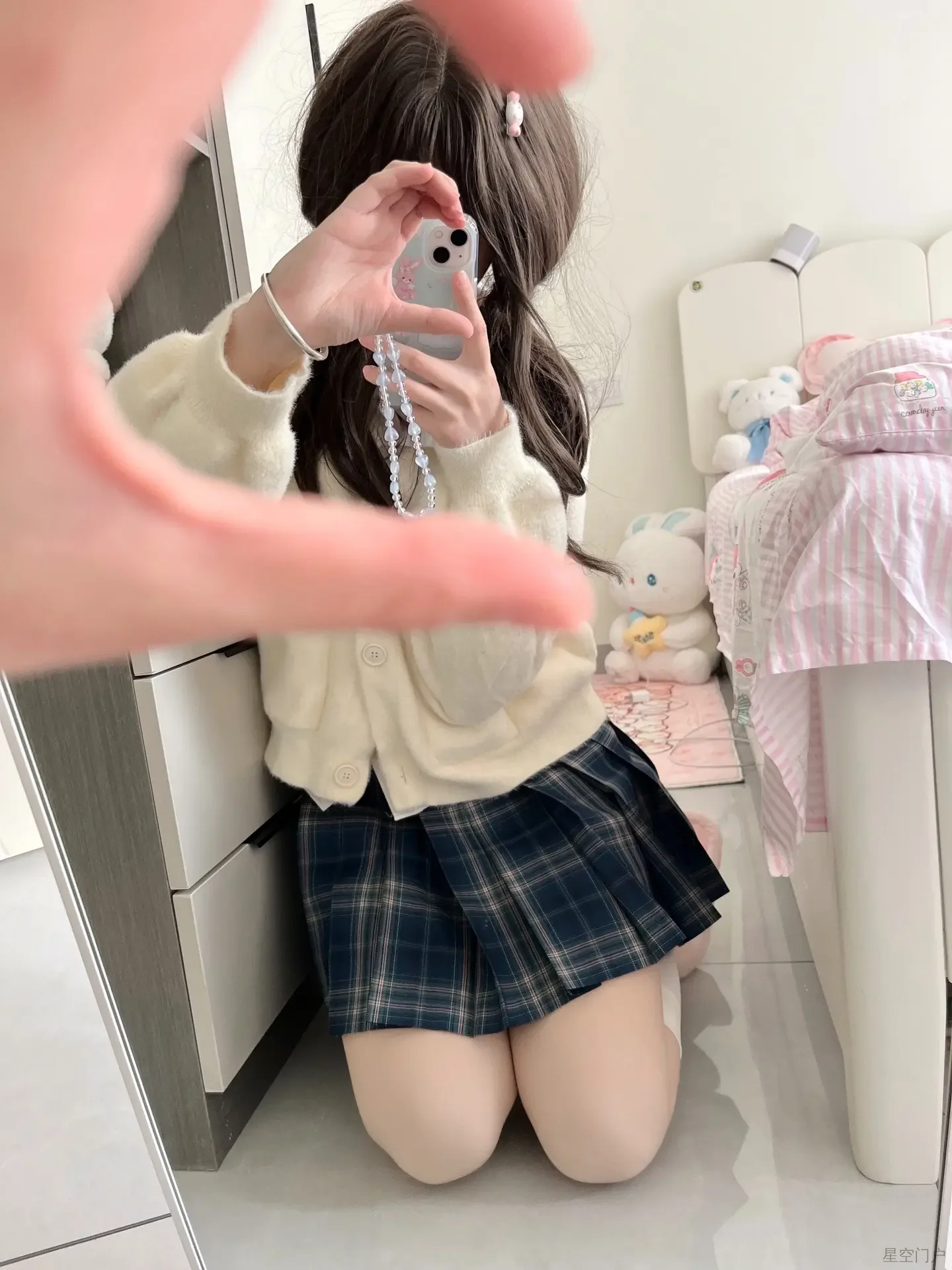 20231204232159567-oECuEIpQnxYfWEblADbeAnAAjeOUAKBBocg7X5~tplv-dy-aweme-images_q75