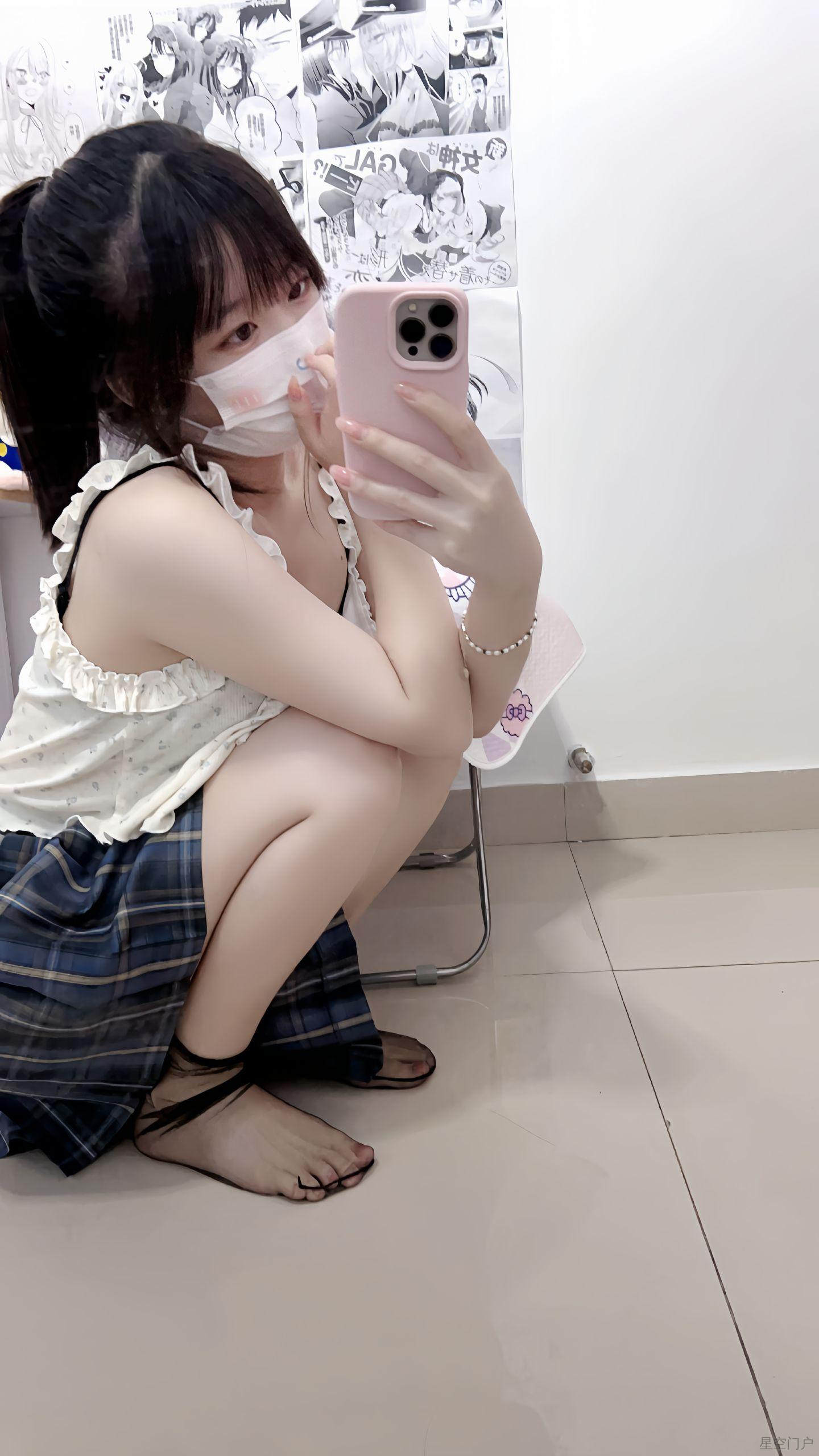 owz1VhBCEiANIHCNcAiNApAAA41zfeVuzwoBgb~tplv-dy-aweme-images_q75
